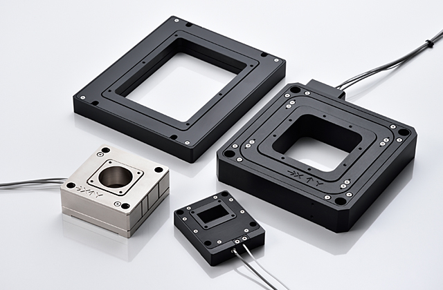 ピエゾステージ XYZ軸_開口モデル