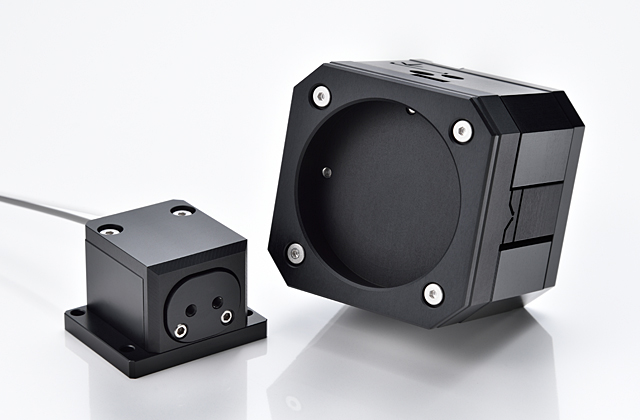 ピエゾステージ 光学ミラーアライメント用